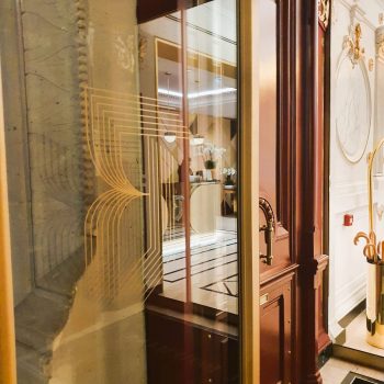 foil_decoupe_tape_hotel